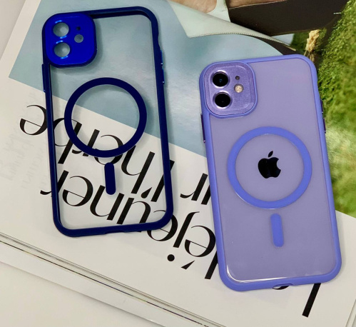 Чохол iPhone 13 Pro Max Crystal Case Full Camera with MagSafe purple: фото 9 - UkrApple