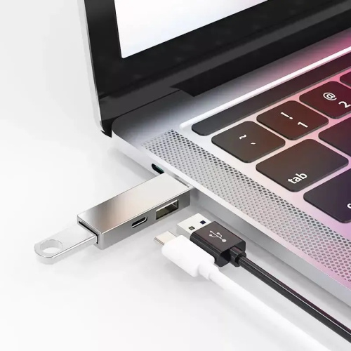Перехідник adapter USB-C Hub Wiwu T02 Pro silver: фото 6 - UkrApple
