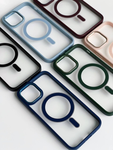 Чохол iPhone 13 Pro Crystal Case with MagSafe blue: фото 4 - UkrApple