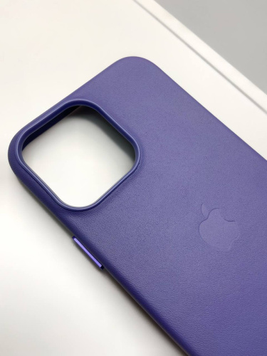 Чохол для iPhone 13 Pro Max Leather Case with MagSafe Dark Cherry: фото 6 - UkrApple