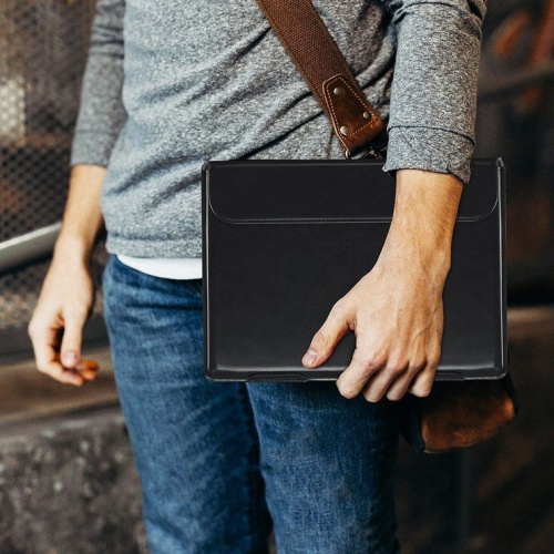 Папка конверт для MacBook Leather standing pouch 13.3'' black: фото 7 - UkrApple