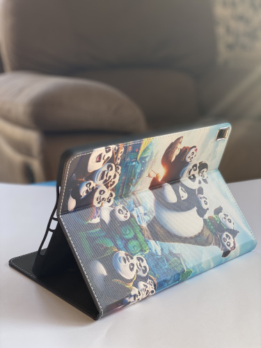 Чохол Slim Case для iPad 9,7" (2017/2018) Панда Кунг-Фу: фото 3 - UkrApple